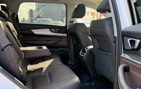 Chery Tiggo 8 Pro, 2022 год, 1 999 000 рублей, 31 фотография