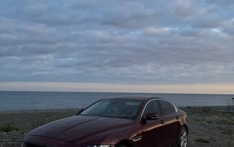 Jaguar XE I рестайлинг, 2015 год, 1 650 000 рублей, 6 фотография