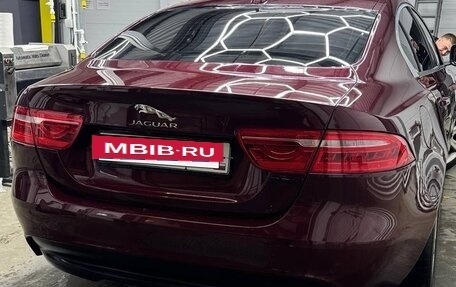 Jaguar XE I рестайлинг, 2015 год, 1 650 000 рублей, 4 фотография