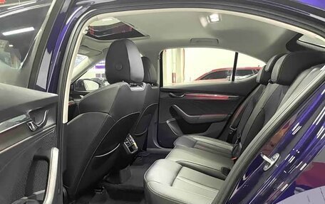 Skoda Octavia IV, 2022 год, 2 355 300 рублей, 10 фотография