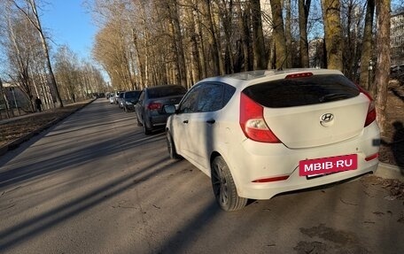Hyundai Solaris II рестайлинг, 2014 год, 610 000 рублей, 3 фотография