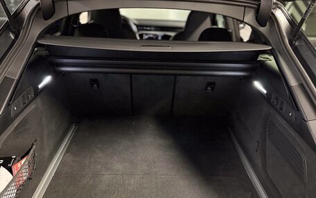 Audi RS 6, 2024 год, 17 000 000 рублей, 11 фотография