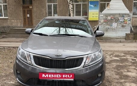 KIA Rio III рестайлинг, 2013 год, 750 000 рублей, 3 фотография