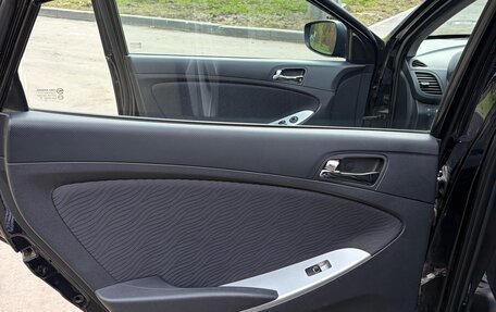 Hyundai Solaris II рестайлинг, 2013 год, 780 000 рублей, 14 фотография