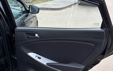 Hyundai Solaris II рестайлинг, 2013 год, 780 000 рублей, 12 фотография