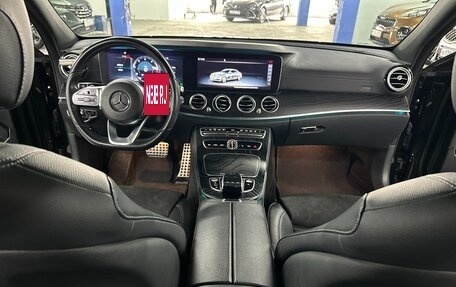 Mercedes-Benz E-Класс, 2020 год, 3 590 000 рублей, 15 фотография