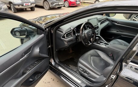 Toyota Camry, 2021 год, 3 580 000 рублей, 8 фотография