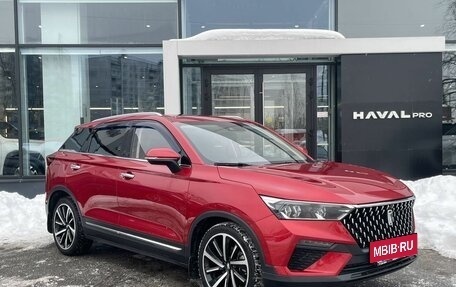 FAW Bestune T77, 2022 год, 1 539 000 рублей, 3 фотография