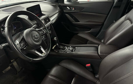 Mazda CX-4, 2023 год, 2 799 000 рублей, 10 фотография