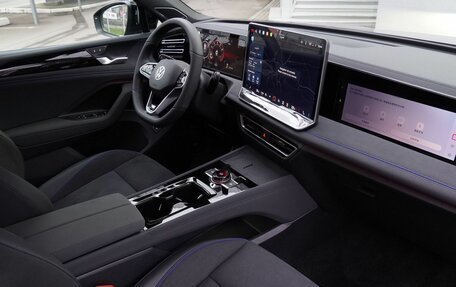 Volkswagen Tiguan, 2026 год, 4 900 000 рублей, 14 фотография