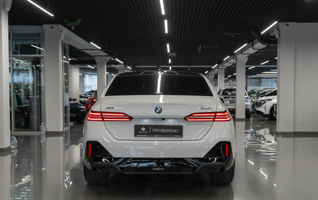 BMW 5 серия, 2024 год, 8 350 000 рублей, 6 фотография