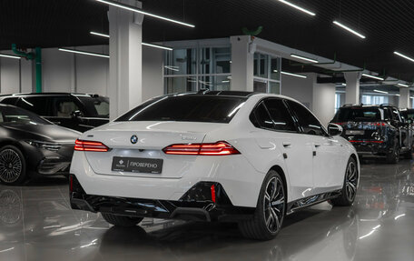 BMW 5 серия, 2024 год, 8 350 000 рублей, 5 фотография