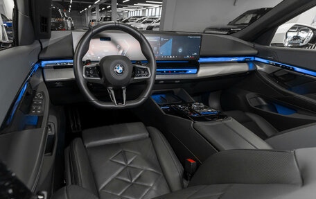 BMW 5 серия, 2024 год, 8 350 000 рублей, 7 фотография