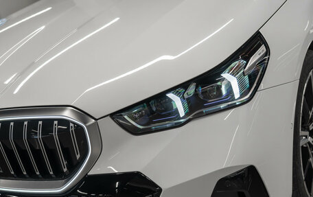 BMW 5 серия, 2024 год, 8 350 000 рублей, 26 фотография