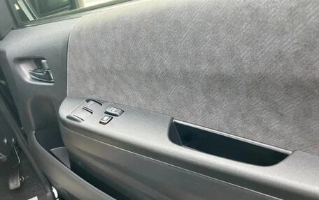 Toyota HiAce H200, 2025 год, 5 200 000 рублей, 11 фотография