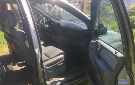 Chrysler Voyager IV, 2006 год, 1 000 000 рублей, 1 фотография