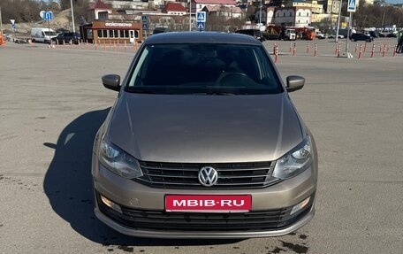 Volkswagen Polo VI (EU Market), 2015 год, 990 000 рублей, 1 фотография