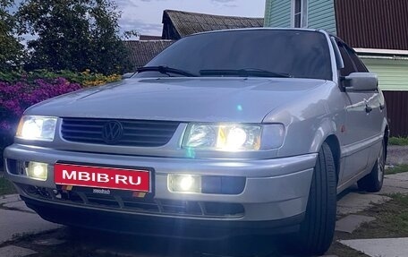 Volkswagen Passat B4, 1995 год, 200 000 рублей, 1 фотография