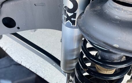 Jeep Wrangler, 2019 год, 31 фотография