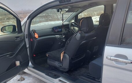 Toyota ISis I, 2016 год, 1 550 000 рублей, 11 фотография