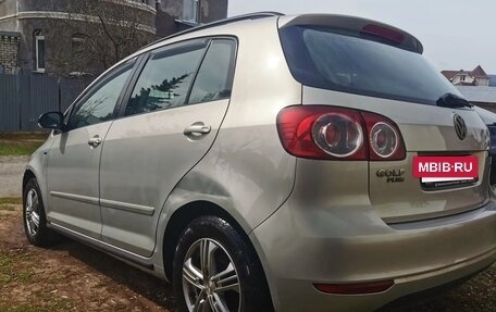 Volkswagen Golf Plus II, 2012 год, 679 000 рублей, 3 фотография