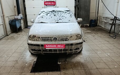 Volkswagen Golf IV, 2000 год, 360 000 рублей, 2 фотография