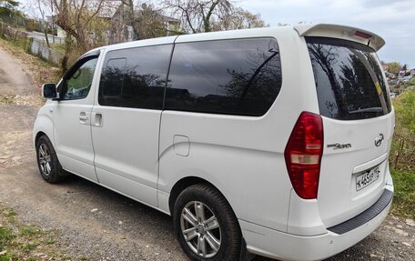 Hyundai Grand Starex Grand Starex I рестайлинг 2, 2010 год, 1 250 000 рублей, 3 фотография