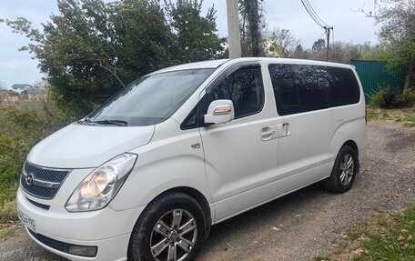 Hyundai Grand Starex Grand Starex I рестайлинг 2, 2010 год, 1 250 000 рублей, 5 фотография