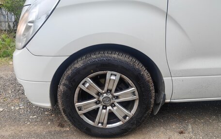 Hyundai Grand Starex Grand Starex I рестайлинг 2, 2010 год, 1 250 000 рублей, 24 фотография