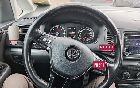 Volkswagen Sharan II, 2017 год, 2 200 000 рублей, 13 фотография