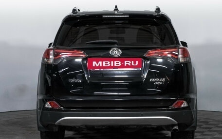 Toyota RAV4, 2016 год, 2 615 000 рублей, 6 фотография