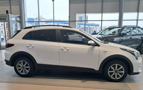 KIA Rio IV, 2021 год, 1 942 000 рублей, 5 фотография