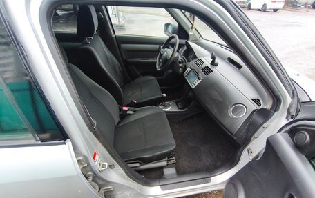 Suzuki Swift III, 2005 год, 350 000 рублей, 11 фотография