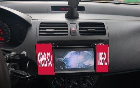 Suzuki Swift III, 2005 год, 350 000 рублей, 13 фотография