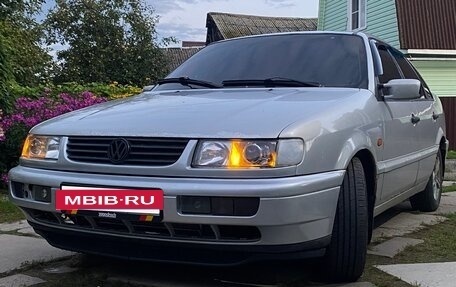 Volkswagen Passat B4, 1995 год, 200 000 рублей, 2 фотография