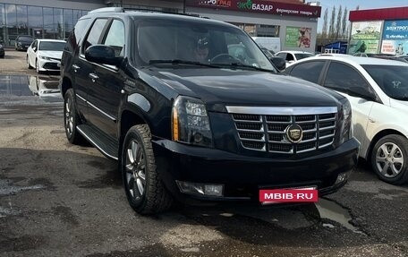 Cadillac Escalade III, 2011 год, 1 800 000 рублей, 8 фотография