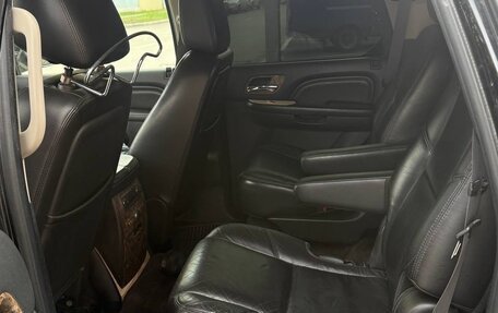 Cadillac Escalade III, 2011 год, 1 800 000 рублей, 14 фотография