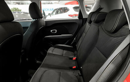 KIA Soul II рестайлинг, 2015 год, 1 250 000 рублей, 15 фотография