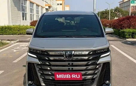 Toyota Vellfire, 2025 год, 10 500 000 рублей, 2 фотография