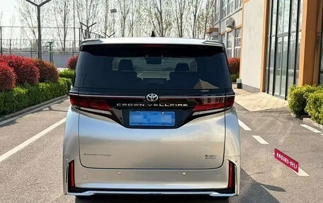 Toyota Vellfire, 2025 год, 10 500 000 рублей, 5 фотография