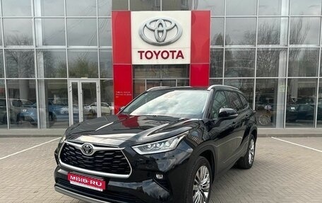 Toyota Highlander, 2026 год, 6 350 000 рублей, 1 фотография