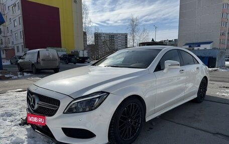 Mercedes-Benz CLS, 2015 год, 2 250 000 рублей, 2 фотография