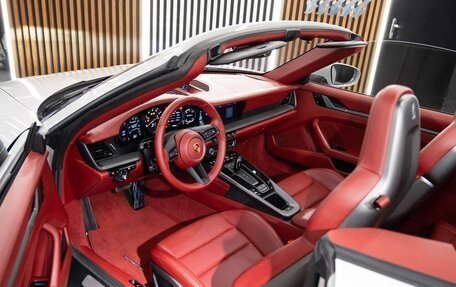 Porsche 911, 2021 год, 14 500 000 рублей, 4 фотография