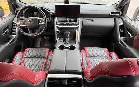 Toyota Land Cruiser, 2021 год, 9 000 000 рублей, 9 фотография