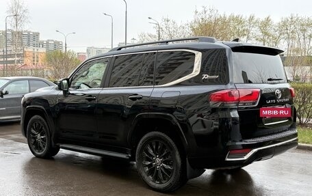 Toyota Land Cruiser, 2021 год, 9 000 000 рублей, 4 фотография