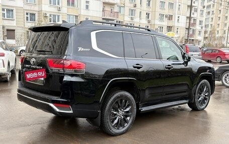 Toyota Land Cruiser, 2021 год, 9 000 000 рублей, 3 фотография