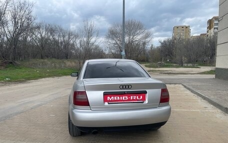 Audi A4, 1995 год, 269 000 рублей, 5 фотография