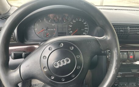 Audi A4, 1995 год, 269 000 рублей, 12 фотография