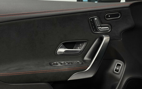 Mercedes-Benz CLA, 2020 год, 4 350 000 рублей, 14 фотография