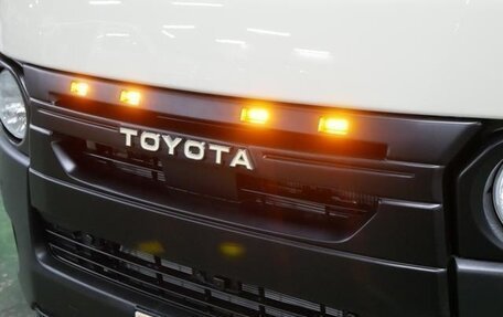 Toyota HiAce H200, 2026 год, 4 500 000 рублей, 6 фотография